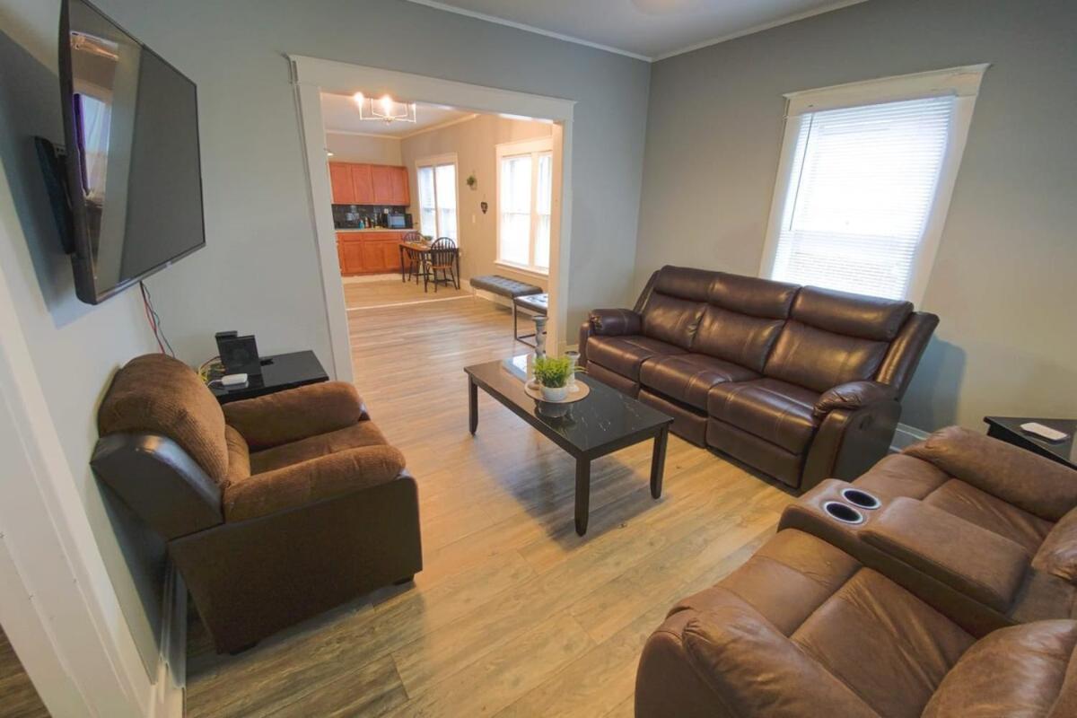 Large 6Br, 2 Bath In Niagara Falls Exterior foto