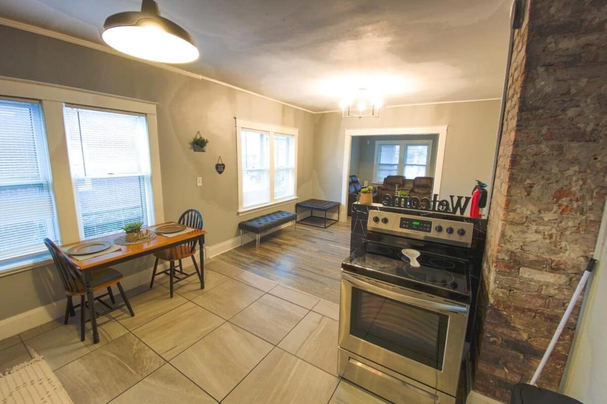 Large 6Br, 2 Bath In Niagara Falls Exterior foto